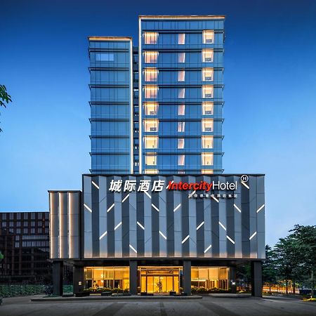 Intercity Hotel Guangzhou South Railway Station - Free Minibar Including Erdinger Weissbier Εξωτερικό φωτογραφία